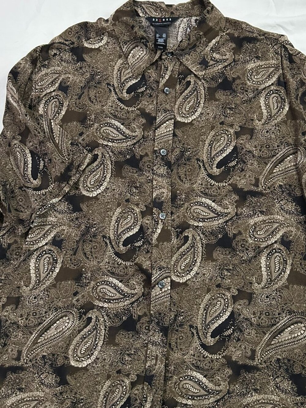 Men's casual short sleeve shirt. Brown paisley print. 100% Rayon. very loose